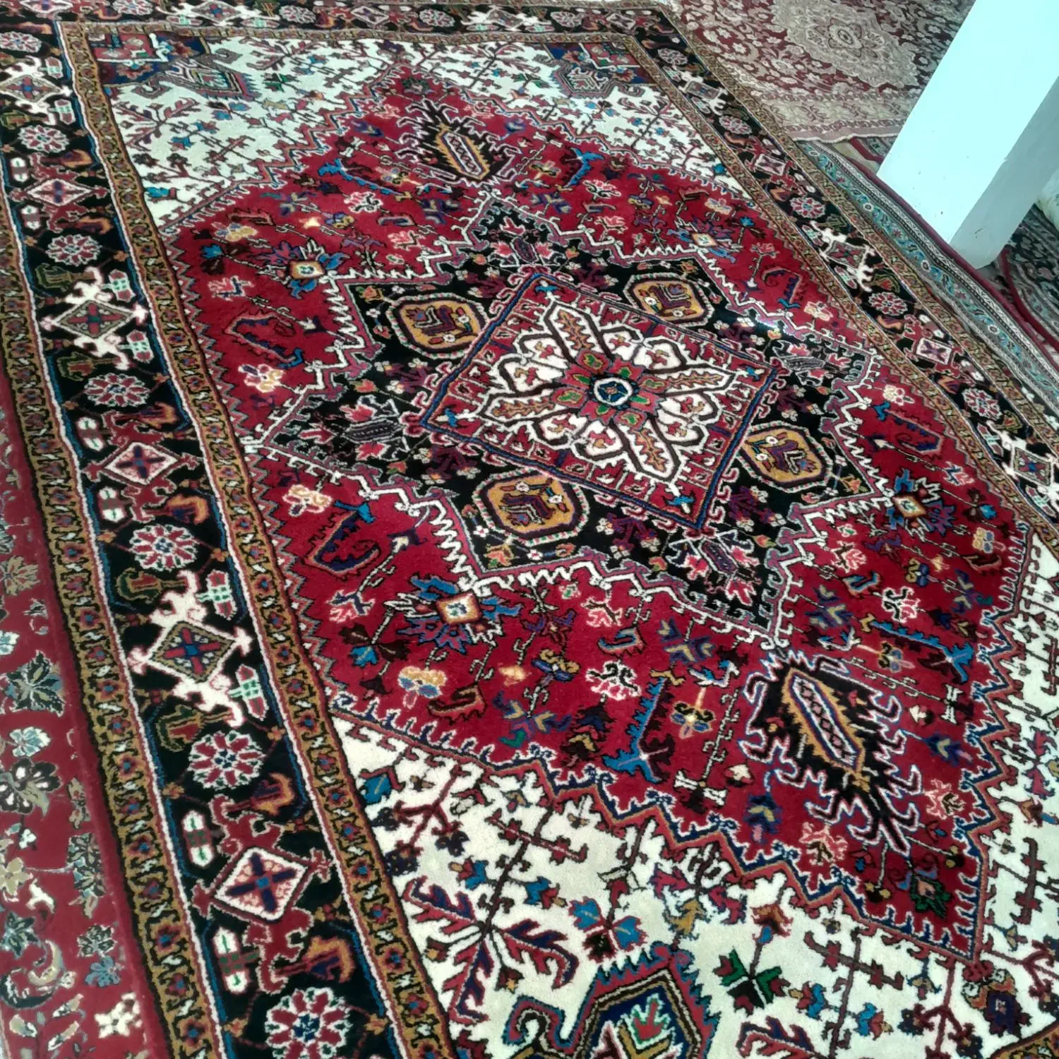 یک جفت فرش مهربان|فرش|تبریز, |دیوار