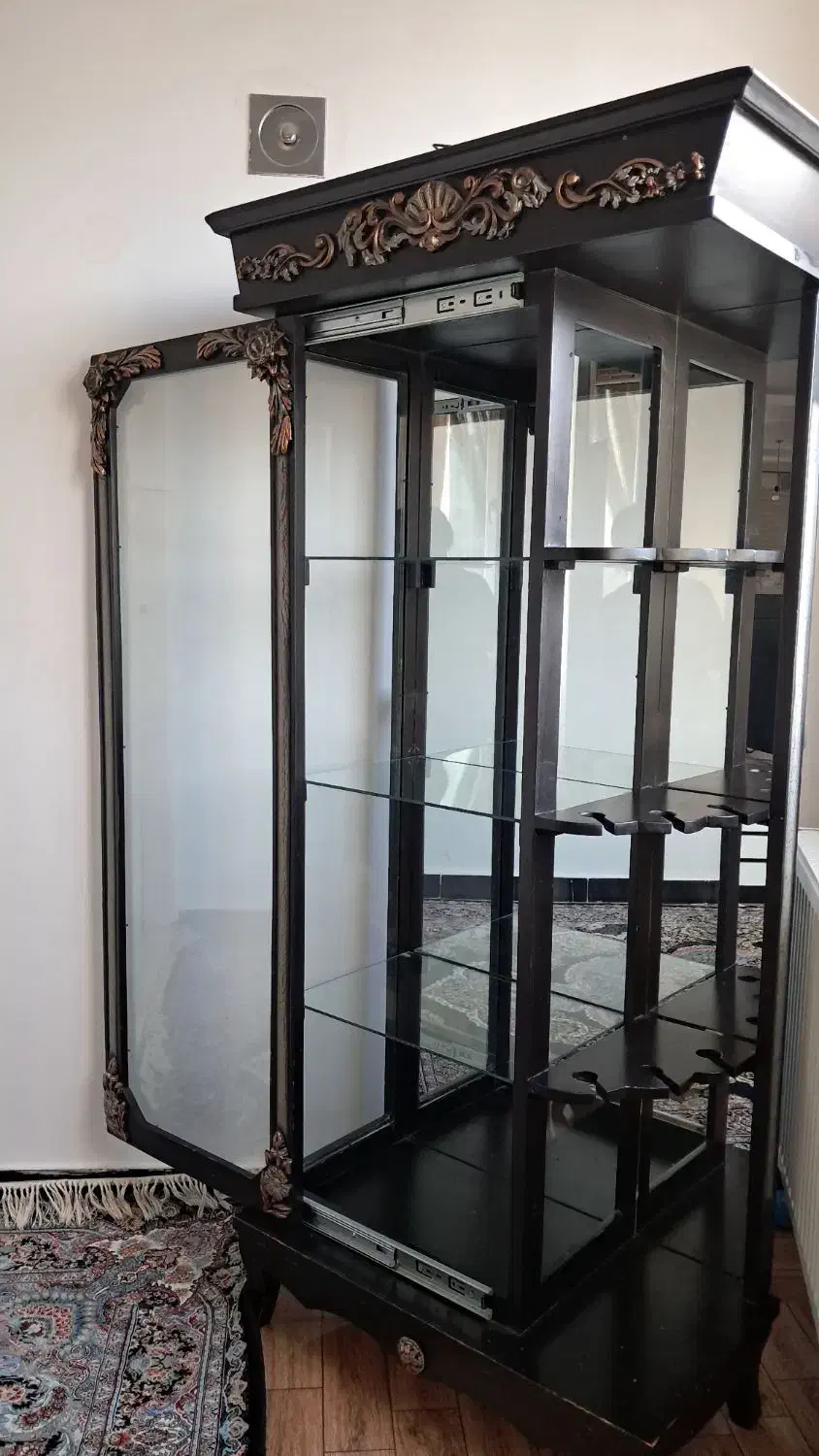 بوفه کاملا سالم|بوفه، ویترین، کنسول|خلخال, |دیوار