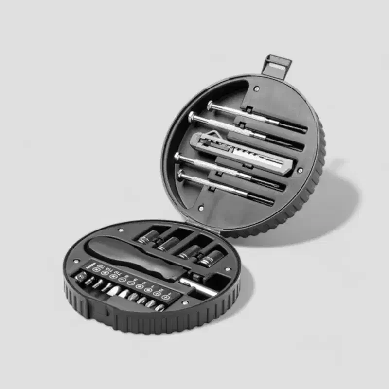 جعبه ابزار طرح تایر بزرگ تبلیغاتی با حک لیزر|ابزارآلات|تهران, فلسطین (میدان انقلاب)|دیوار