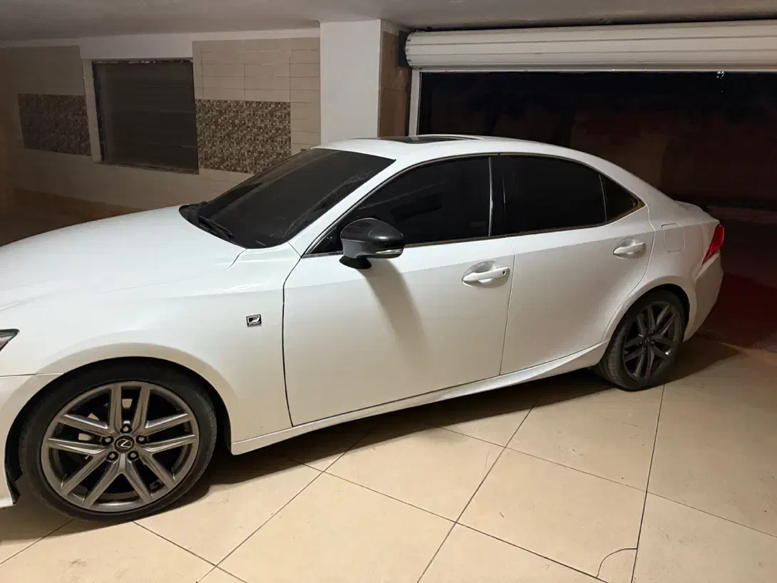 Lexus is250 fsport|خودرو سواری و وانت|تهران, نارمک|دیوار