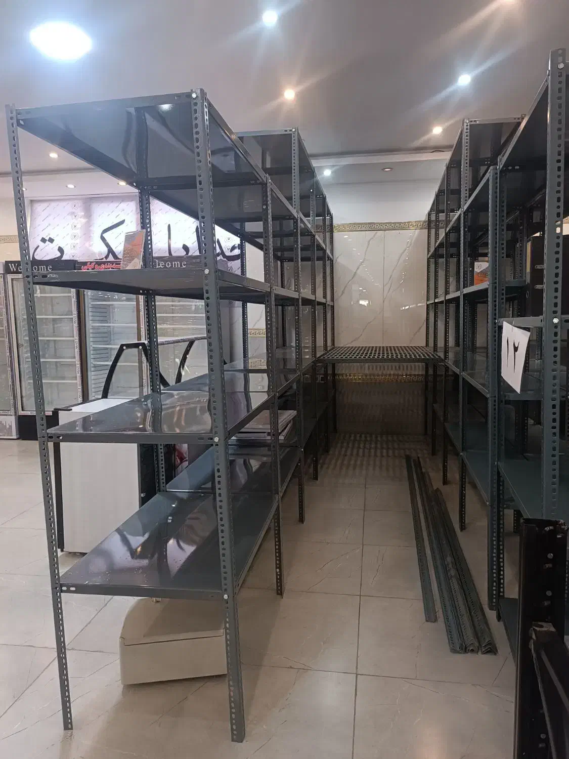 قفسههای پیچ و مهره ای ...|فروشگاه و مغازه|تهران, باشگاه نفت|دیوار