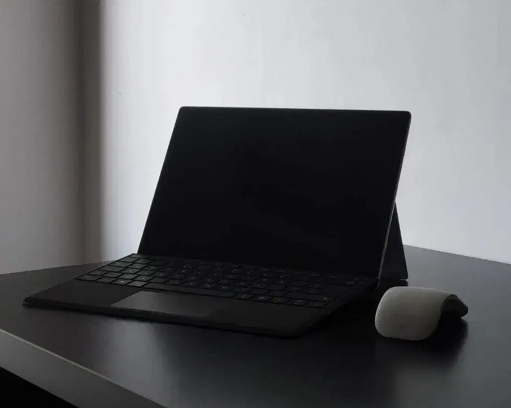 لپ تاپ سرفیس پرو 7 پلاس + ماوس اورجینال مایکروسافت|رایانه همراه|تهران, قیطریه|دیوار