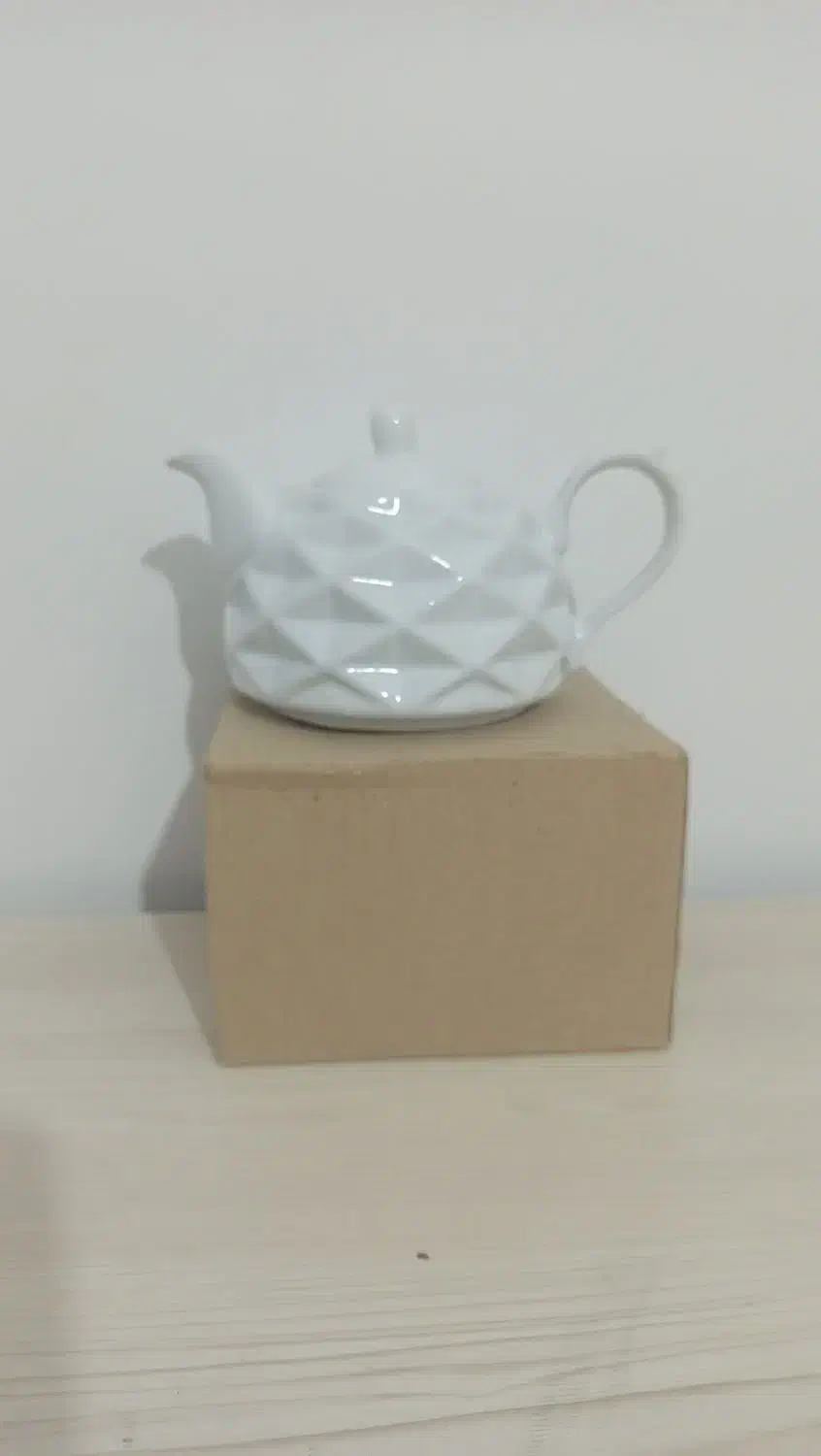 قوری چینی|قوری، کتری، قهوهساز دستی|تربت جام, شاهد|دیوار