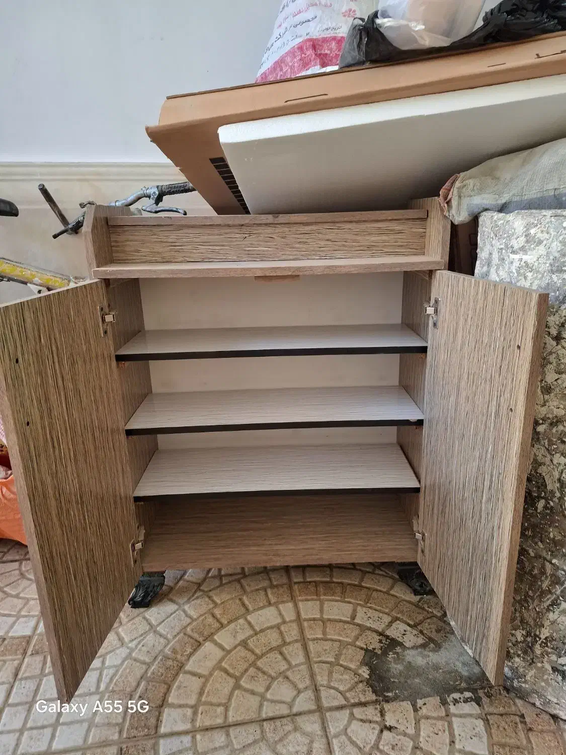 جاکفشی تمیز ومرتب بدون عیب وایراد قیمت 1500|جاکفشی، کمد، دراور|مهاباد (آذربایجان غربی), |دیوار