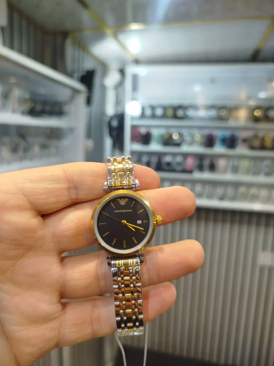 حراج روز زن|ساعت|بروجرد, |دیوار