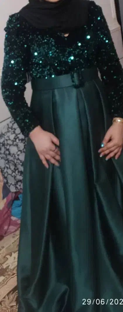 لباس مجلسی|لباس|بندر دیر, |دیوار