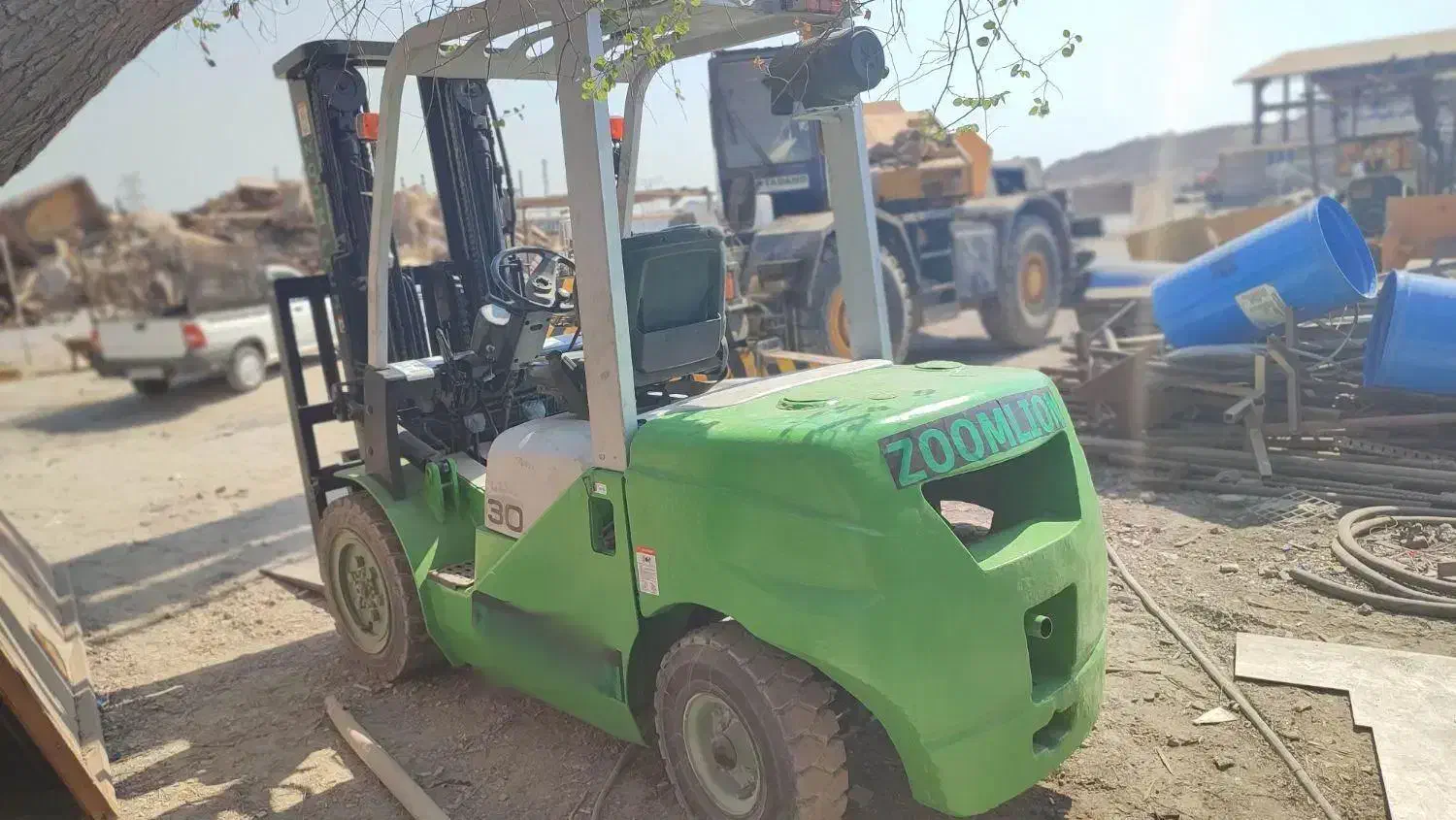 لیفتراک ۳ تن مدل زوم لاین ساخت 1401|خودرو سنگین|اصفهان, نقش جهان|دیوار