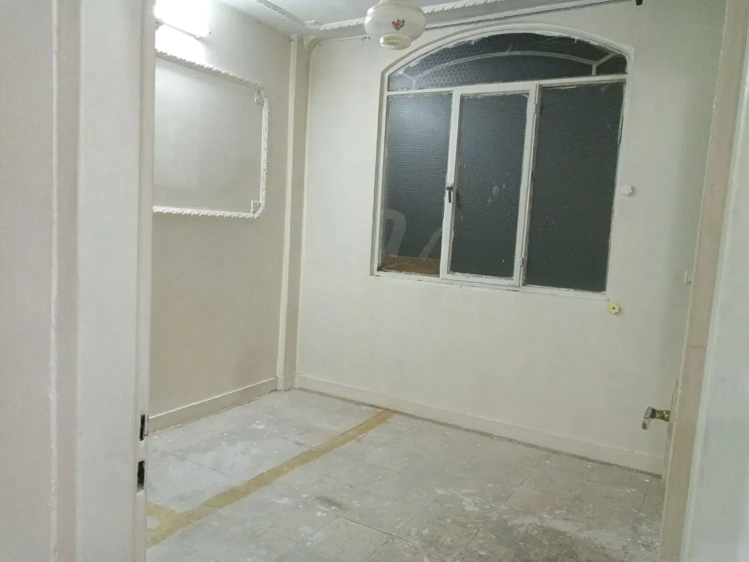 اپارتمان ۴۸متری با بالکن بریانک