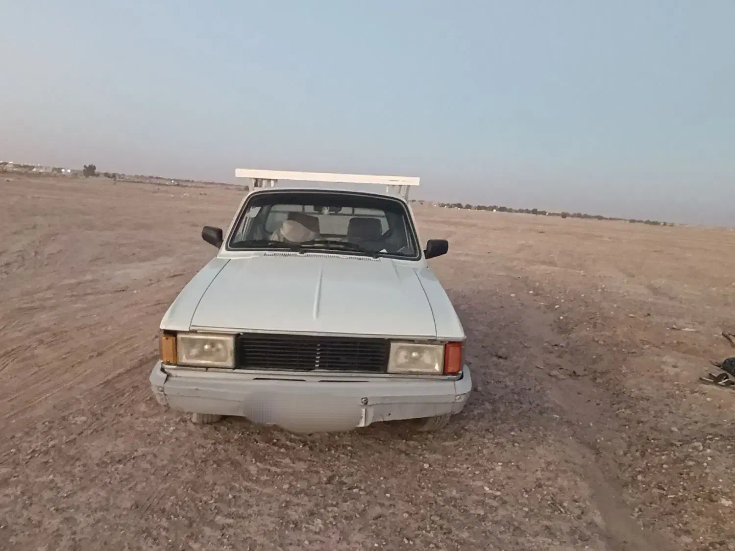 حمل بار و اسباب اثاثیه با وانت اتاق دار|خدمات حمل و نقل|زهک, |دیوار