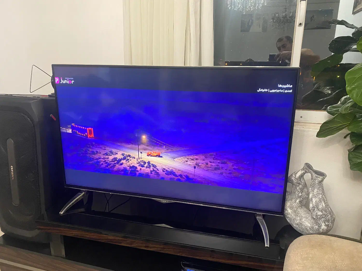 تلویزیون ۴۸ ال ای دی ۴k|تلویزیون و پروژکتور|چالوس, |دیوار