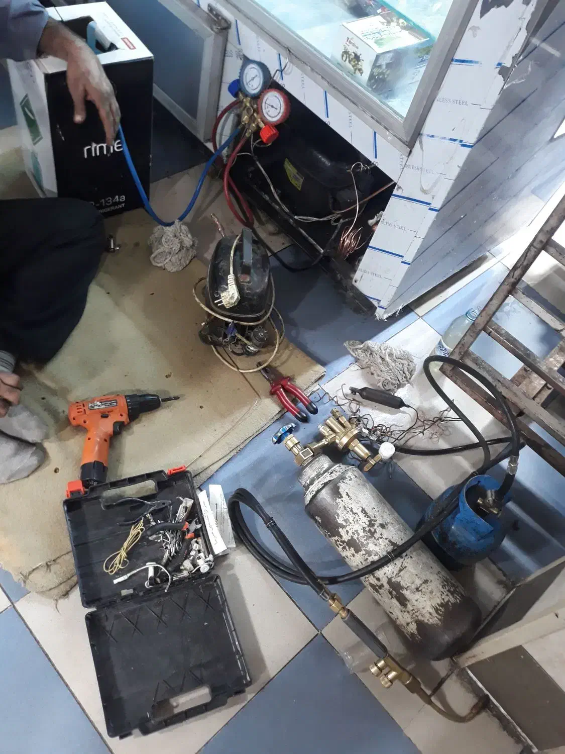 تعمیرات یخچال سیاردرمنزل باضمانت|خدمات پیشه و مهارت|کوهدشت, |دیوار