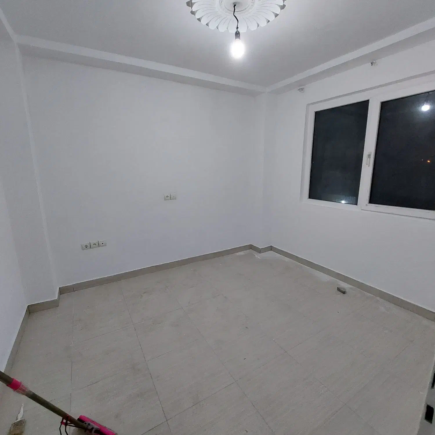 اجاره واحد90متری/آسانسور/پارکینگ اختصاصی/خ قایقور|اجارهٔ آپارتمان|آستارا, |دیوار