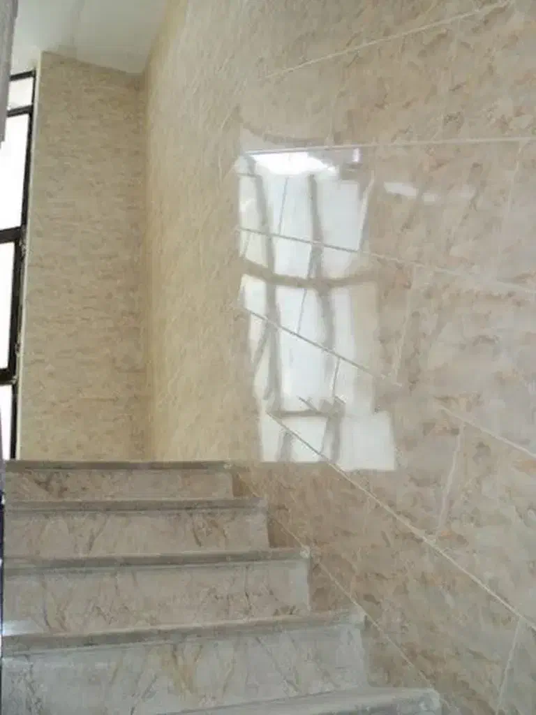 شاگرد برای کاشی کاری|استخدام معماری، عمران و ساختمانی|زاهدان, |دیوار