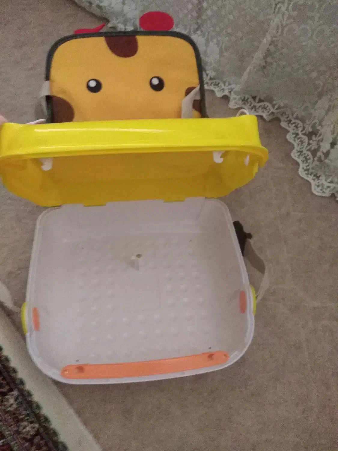 میزکودک|تخت و صندلی بچه|تبریز, |دیوار