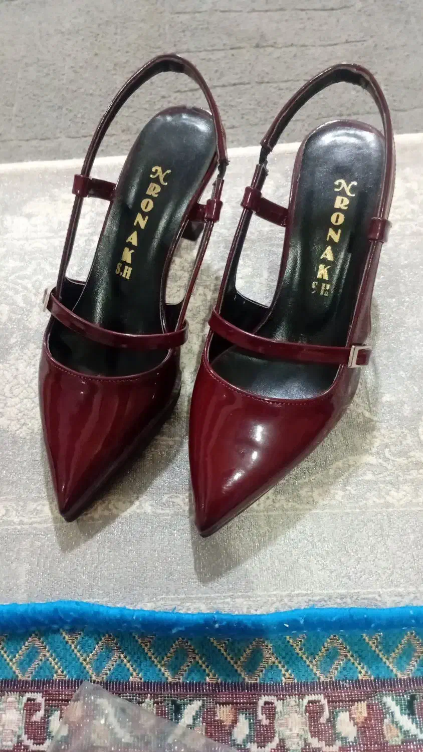 کفش ورنی مجلسی رنگ چری سایز۳۷|کیف، کفش، کمربند|میانه, |دیوار