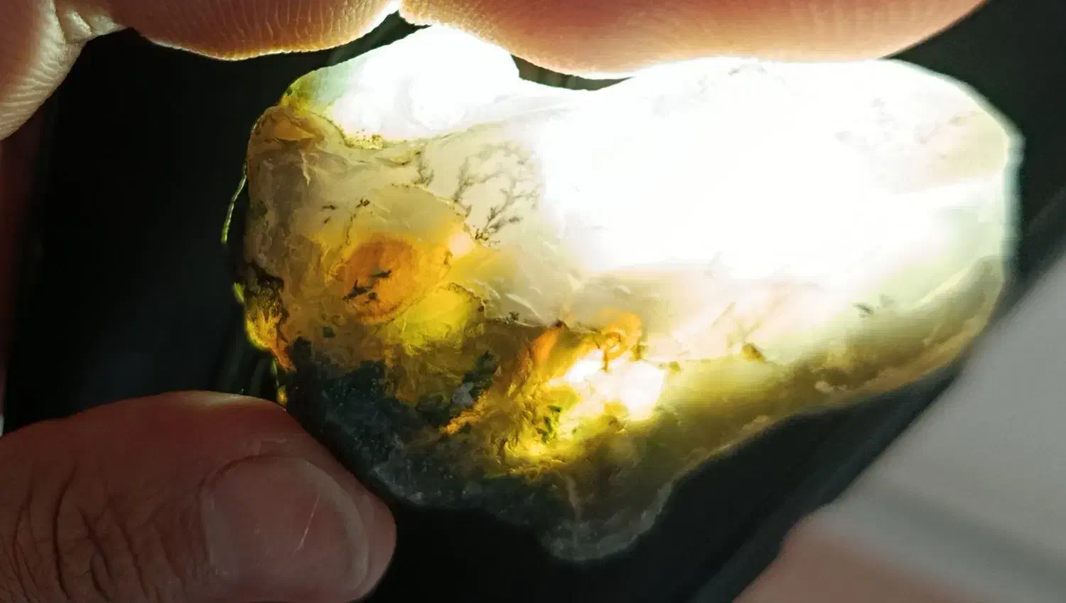 سنگ شجر|جواهرات|بوشهر, |دیوار