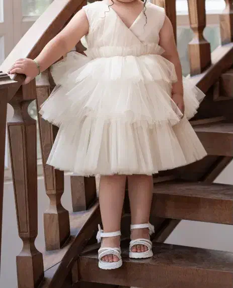 لباس مجلسی بچگانه در حد نو|کفش و لباس بچه|محمدشهر, محمدشهر|دیوار