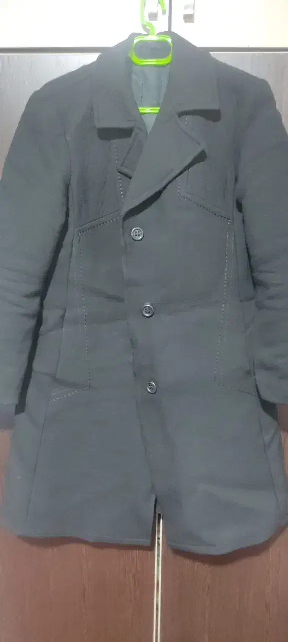 پالتو وپوتین|حراج|جوانرود, |دیوار