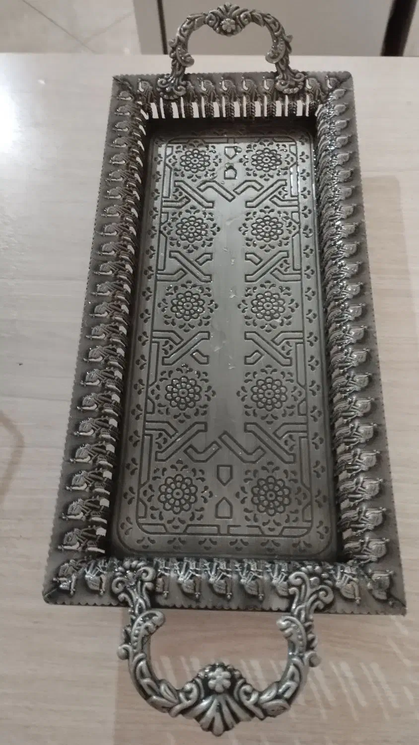 سینی|ظروف سرو و پذیرایی|شاهینشهر, طالقانی|دیوار