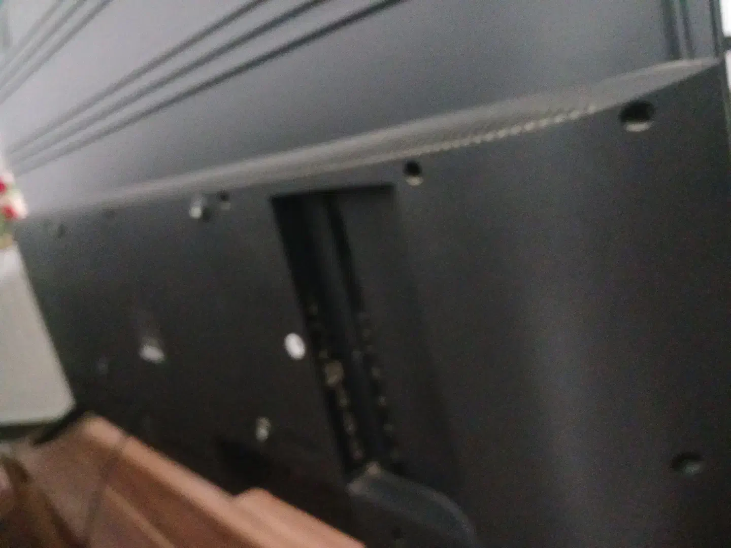 LCD ایوا|تلویزیون و پروژکتور|گرگان, |دیوار