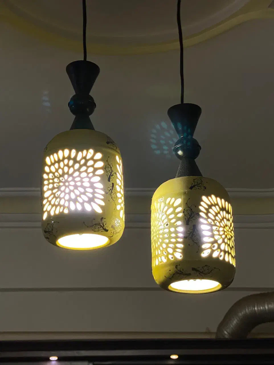 لوستر|لوستر و چراغ آویز|رشت, معلم|دیوار