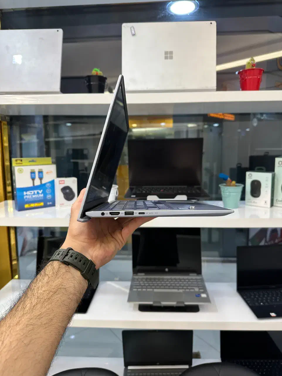 لبتاب Asus مدل Zenbook|رایانه همراه|شیراز, ملاصدرا|دیوار
