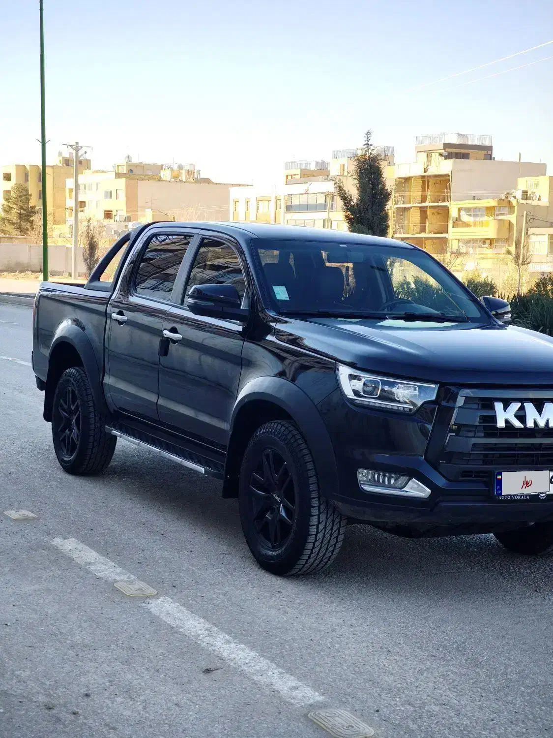 کی ام سی T8 مشکی ۱۴۰۲|خودرو سواری و وانت|اصفهان, باغ زیار|دیوار