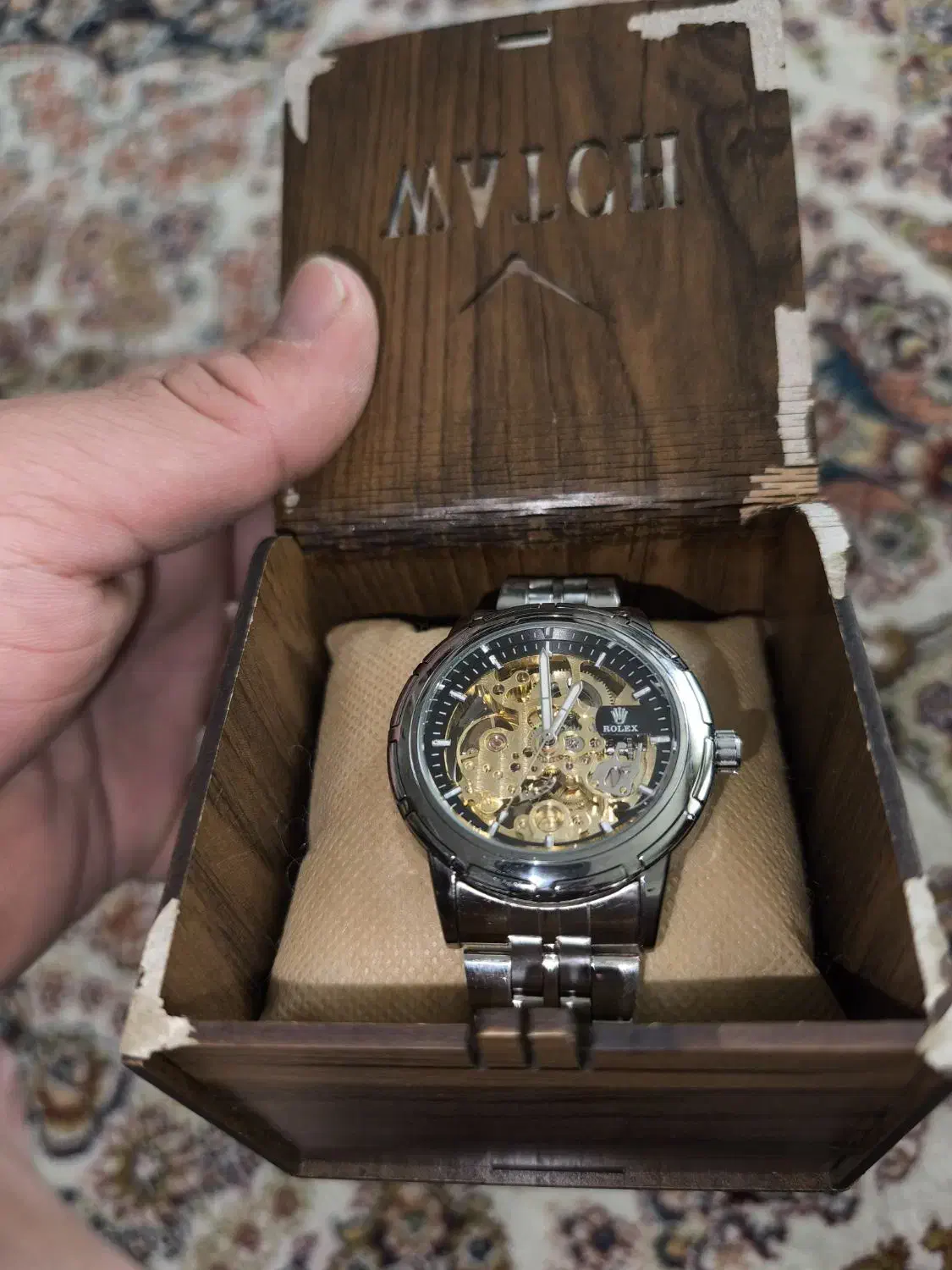 ساعت مچی|ساعت|نیشابور, شهرک ولیعصر|دیوار