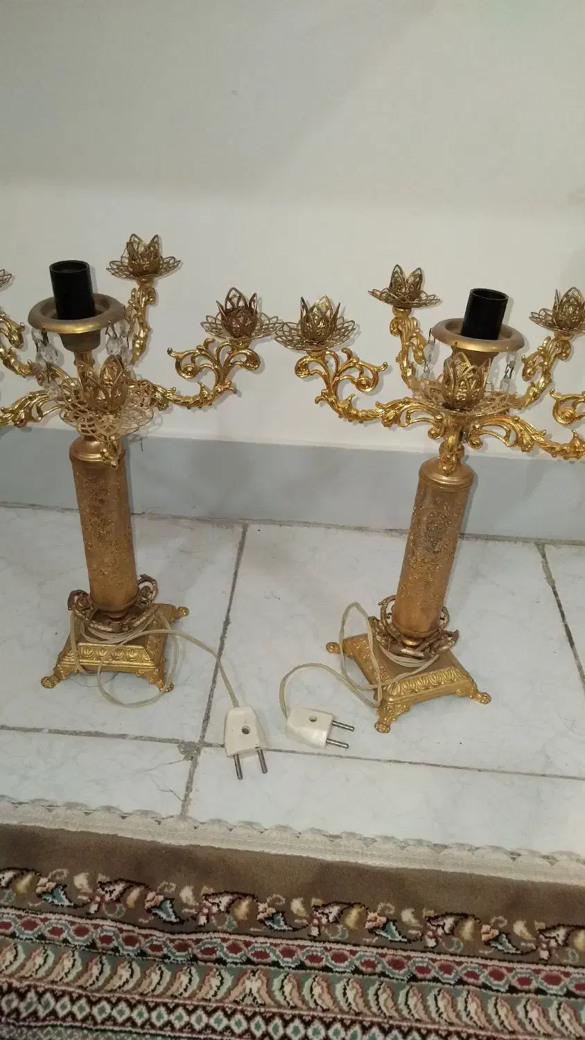 آینه و شمعدان|کلکسیون اشیاء عتیقه|قدس, شهر‌قدس|دیوار