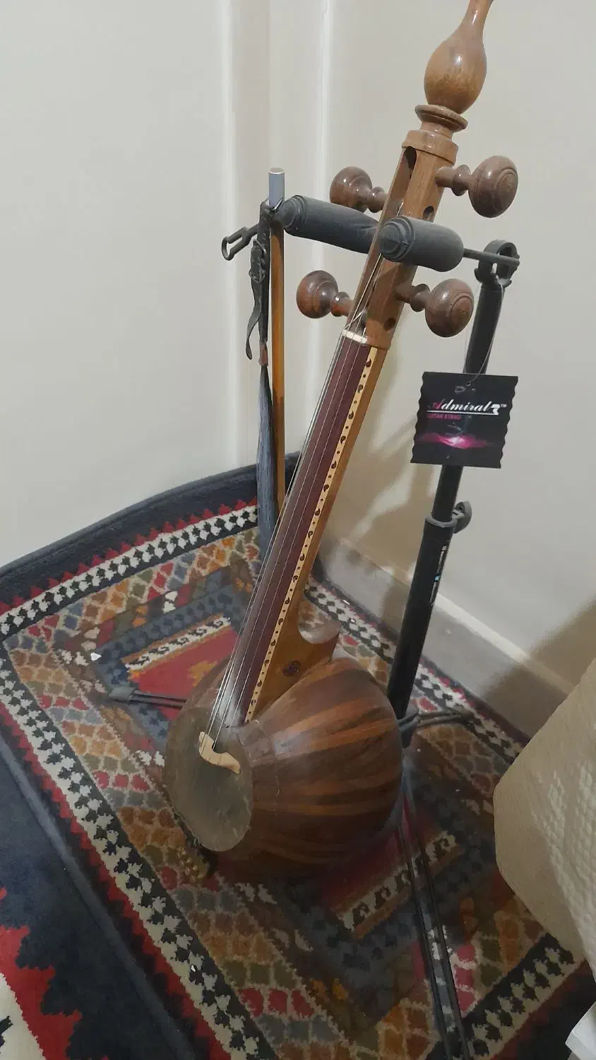 کمانچه استاد یاری|سازهای سنتی|تهران, نیروی هوایی (پیروزی)|دیوار