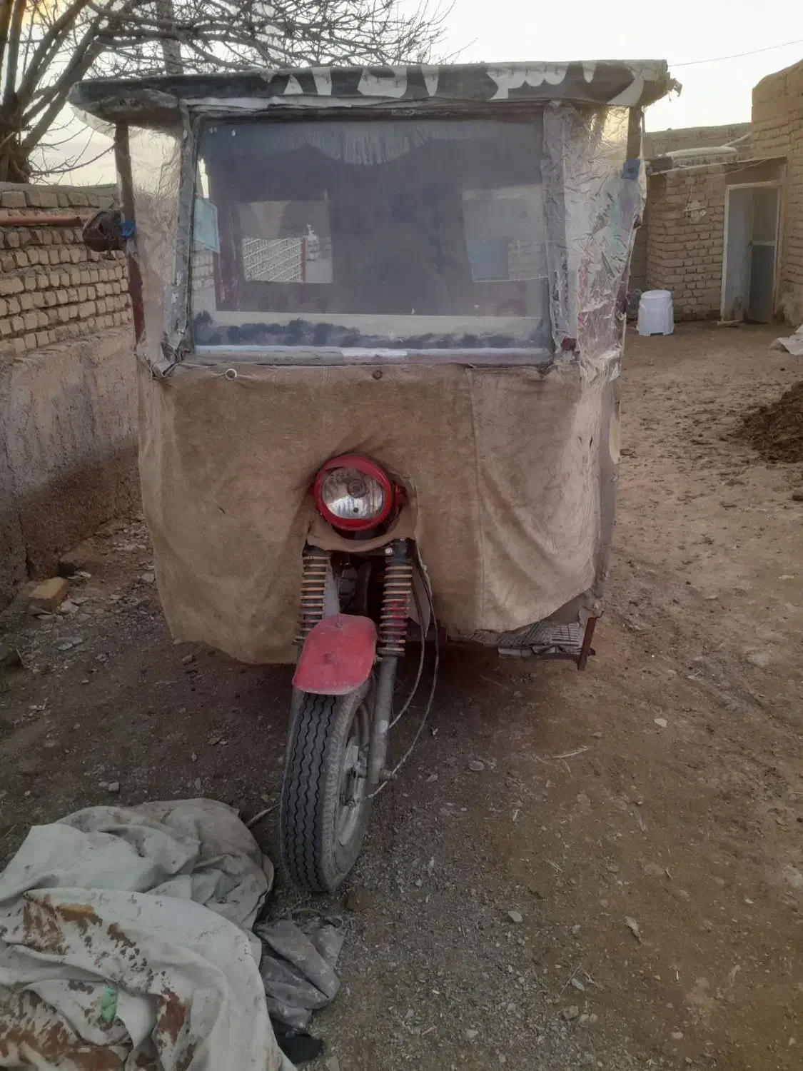 سه چرخ سما|موتورسیکلت|نیشابور, مازول|دیوار