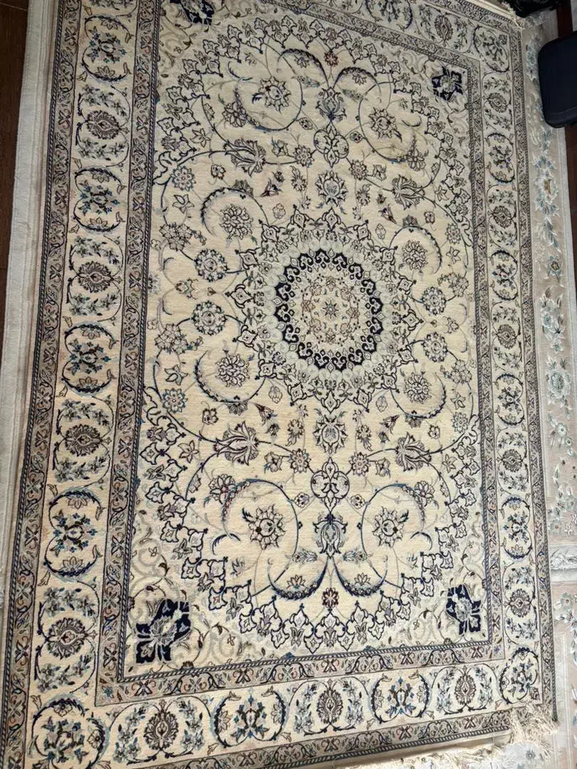 فرش ابریشم وکرک نائینی|فرش|اصفهان, شهرستان|دیوار
