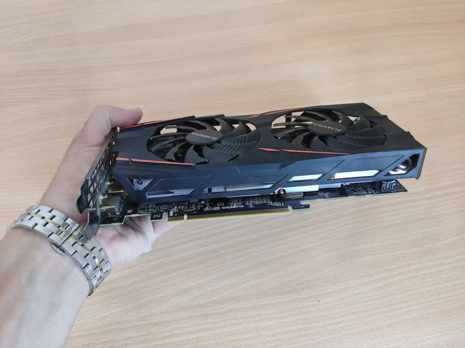 کارت گرافیک GIGABYTE RX580 8G|قطعات و لوازم جانبی رایانه|سردشت, |دیوار