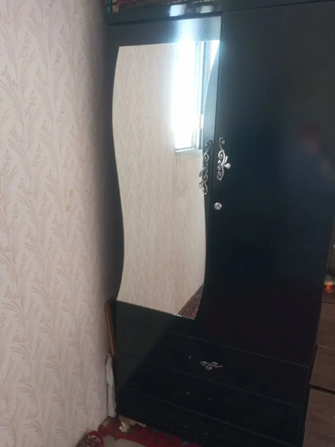 کمد|جاکفشی، کمد، دراور|سرپل ذهاب, |دیوار