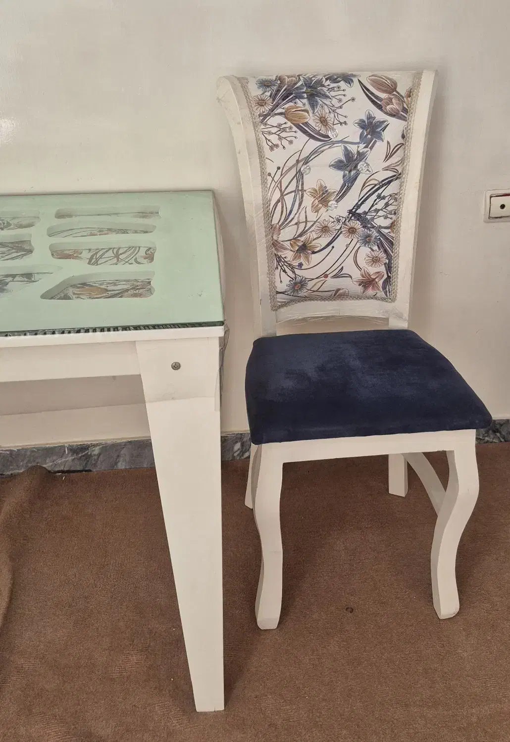 میز و صندلی شیک غذاخوری|میز و صندلی غذاخوری|تالش, هشتپر|دیوار