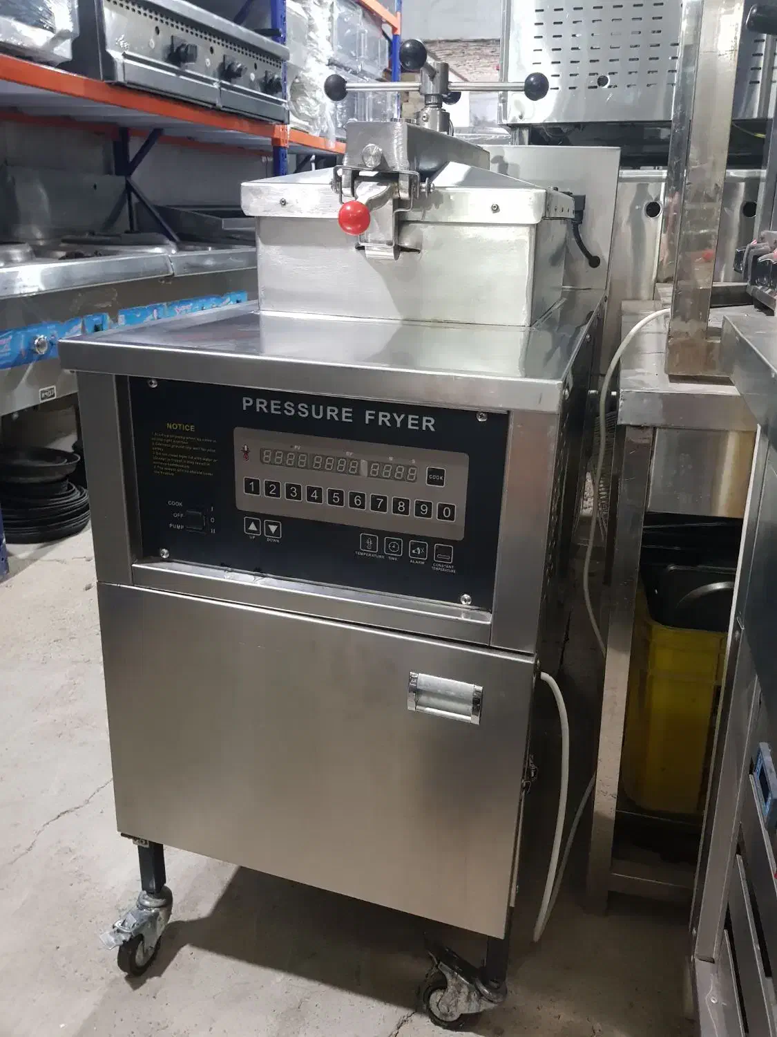 دستگاه مرغ سوخاری هنی پنی مشابه نونو|کافیشاپ و رستوران|تهران, شهرک گلها (تهرانسر)|دیوار