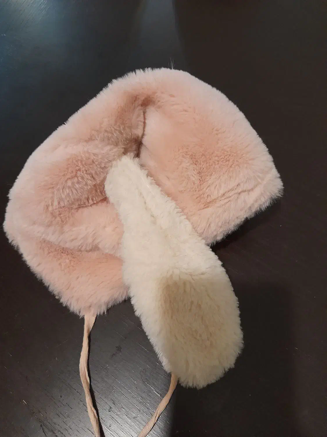 کلاه وپتو پیچ نوزادی|رختخواب، بالش، پتو|اراک, |دیوار