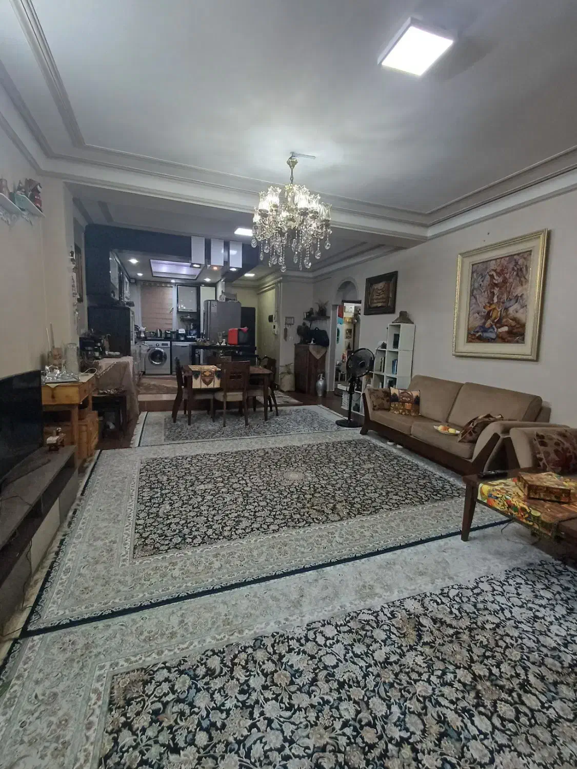 آپارتمان ۹۵ متری دو خواب ۶واحدی شیک|فروش آپارتمان|آزادشهر, |دیوار