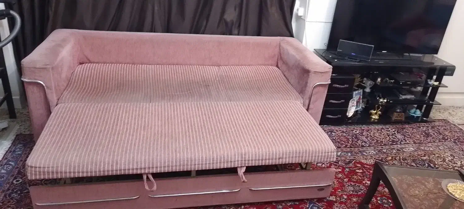 مبل تختخوابشو نشیمن ۳ نفرتخت۲نفر|مبلمان خانگی و میز عسلی|تهران, حر|دیوار