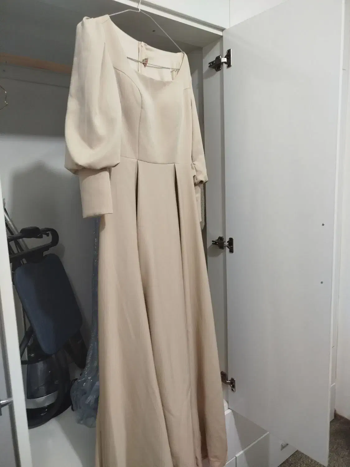 چند لباس مجلسی در سایز های۴۴ -۳۸|لباس|اهواز, شریعتی جنوبی|دیوار