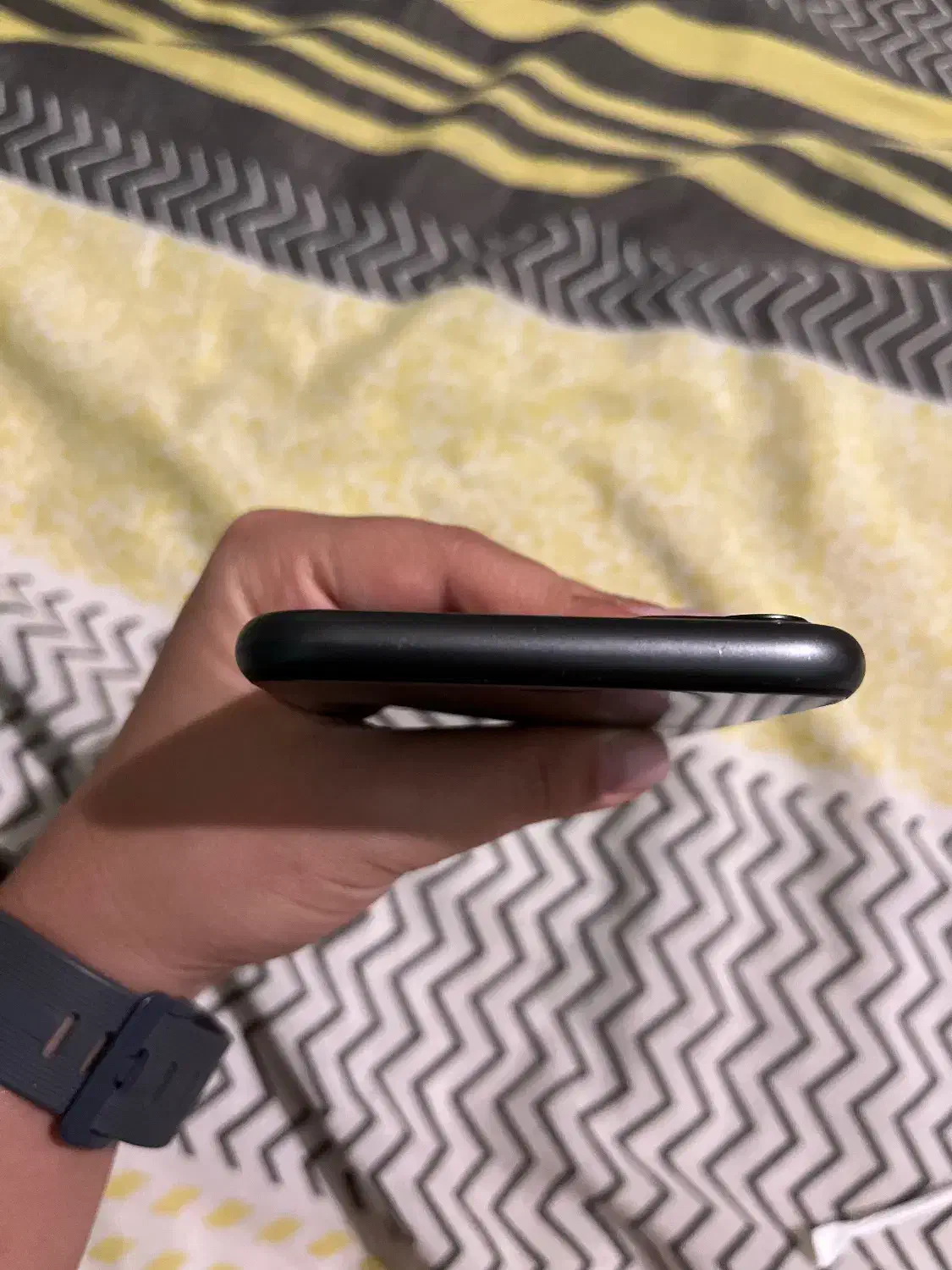 گوشی آیفون ۱۱ تک سیم|موبایل|تهران, میرداماد|دیوار