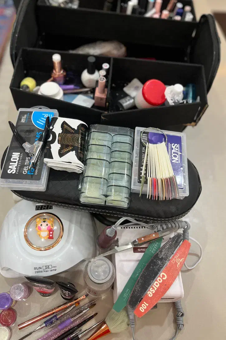 وسایل کاشت ناخن|آرایشی، بهداشتی، درمانی|تبریز, |دیوار