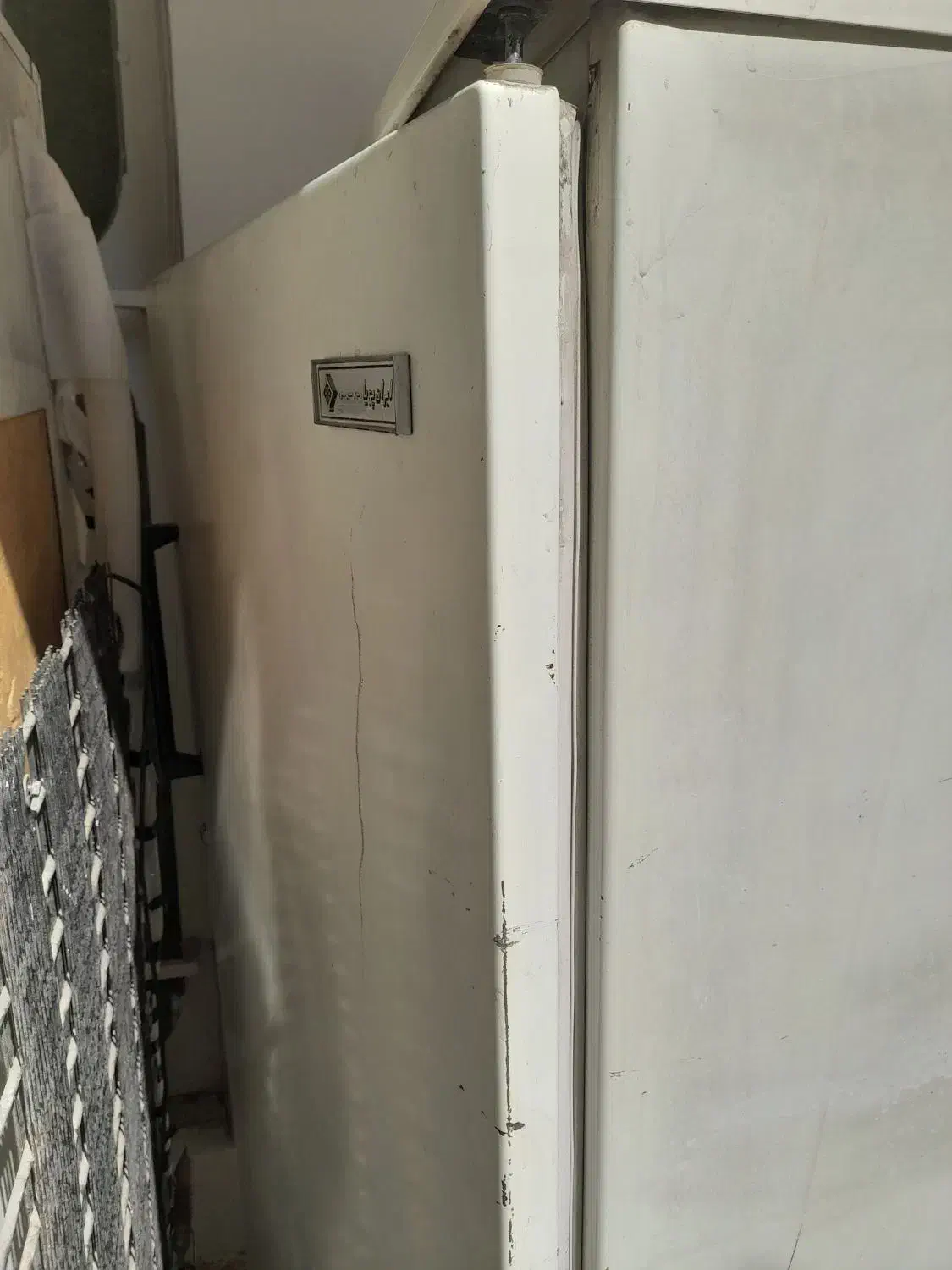 یخجال|یخچال و فریزر|شیراز, شاهچراغ|دیوار