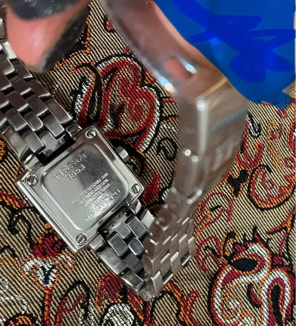 ساعت تیسوت زنانه اصل از نمایندگی گیشا خریدم|ساعت|تهران, فاطمی|دیوار