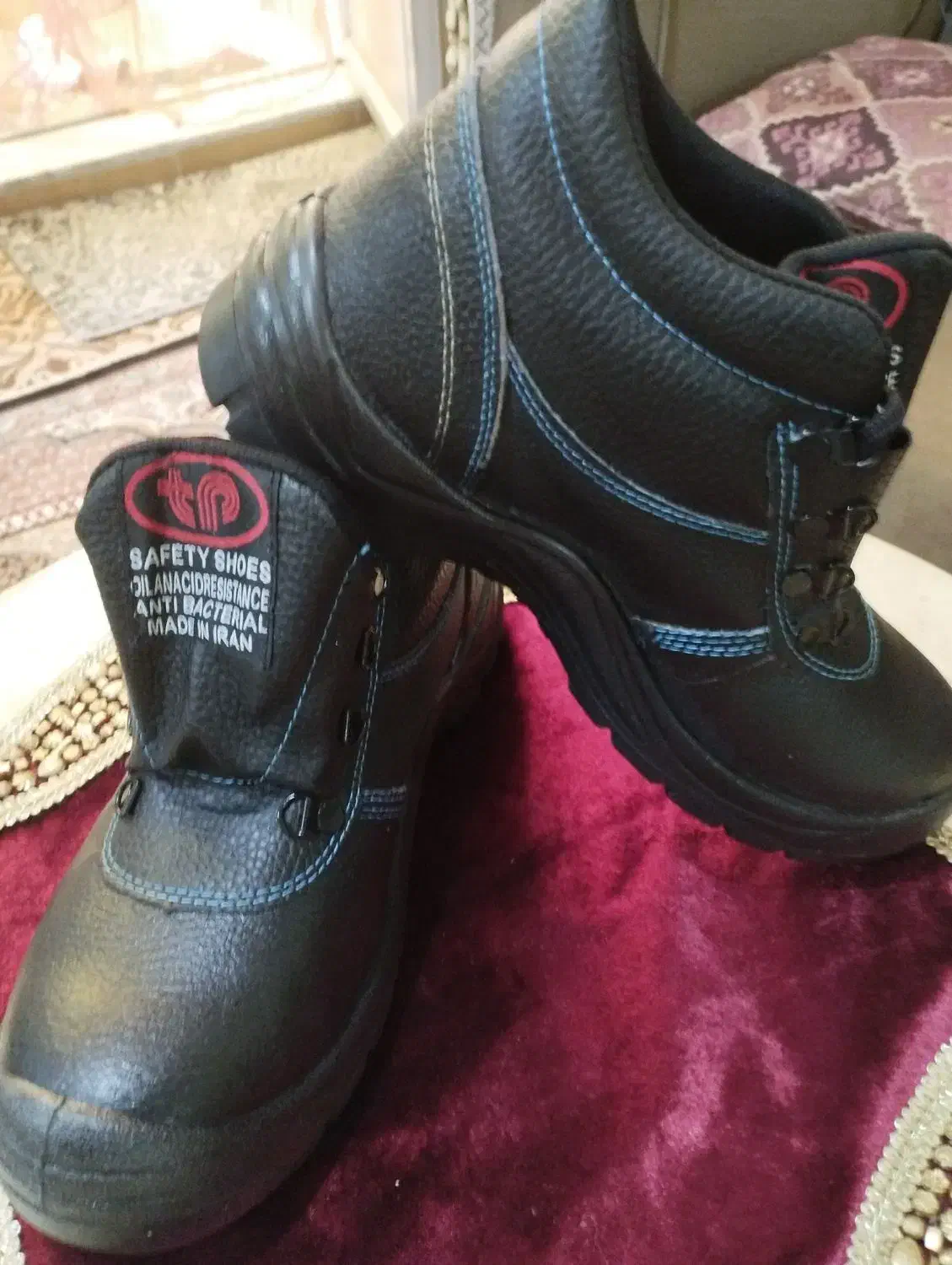 کفش ایمنی|کیف، کفش، کمربند|اردبیل, |دیوار