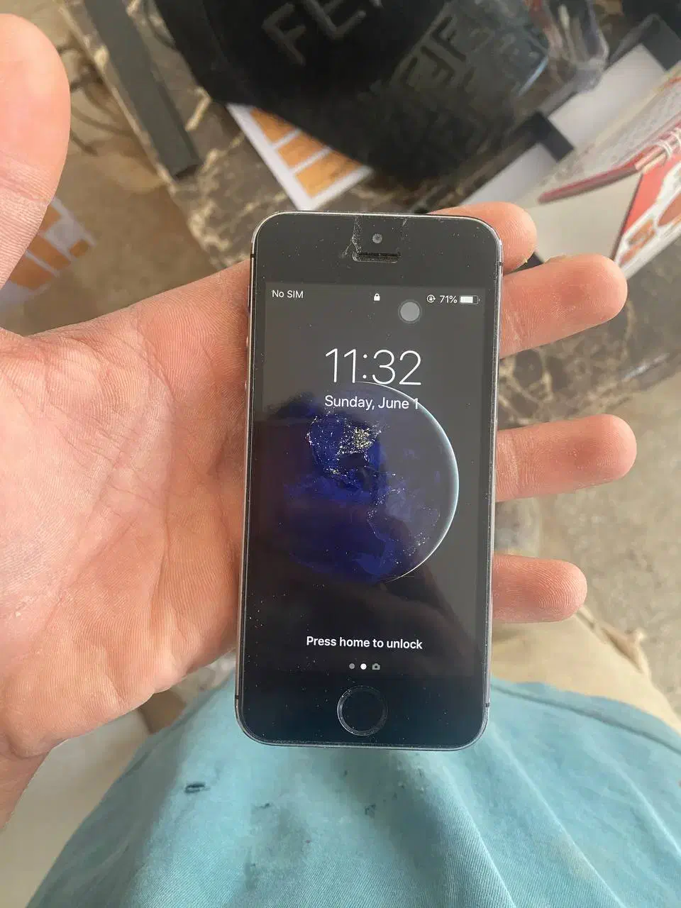 ایفون 5s|موبایل|قم, آذر (نکویی)|دیوار