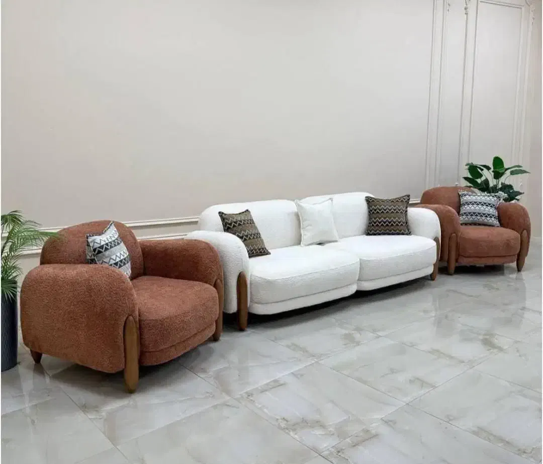 فروش چند دست مبل راحتی|مبلمان خانگی و میز عسلی|شیراز, انجیره|دیوار