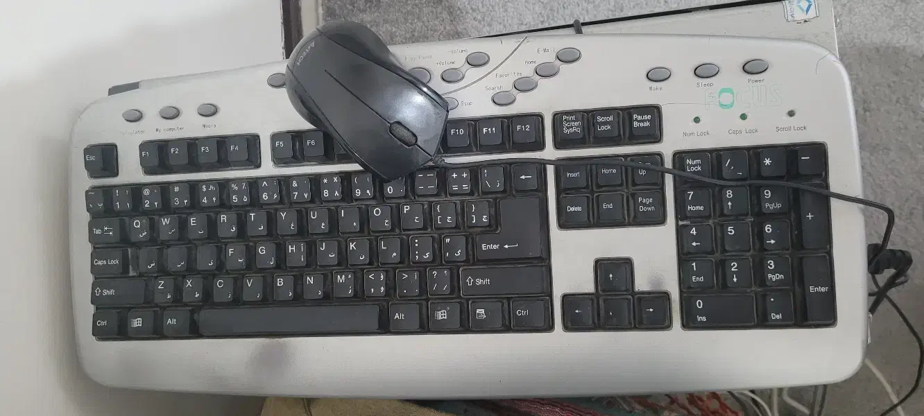 مانیتور و کیبورد|رایانه رومیزی|پردیس, فاز ۱۱|دیوار