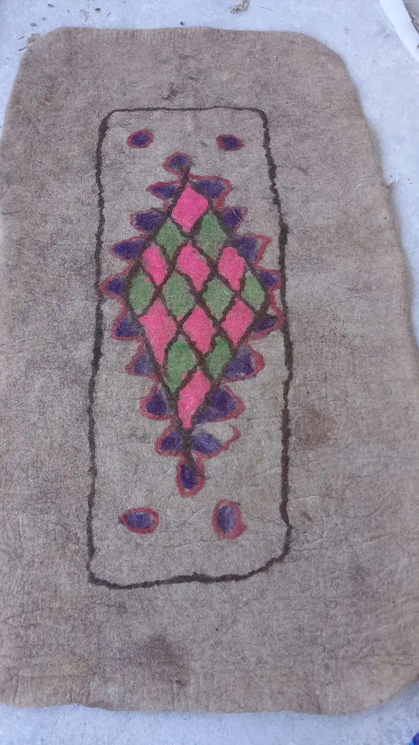 تعداد۶عددنمد با پشم گوسفندی بدون بو|گلیم، جاجیم، گبه|گرگان, |دیوار