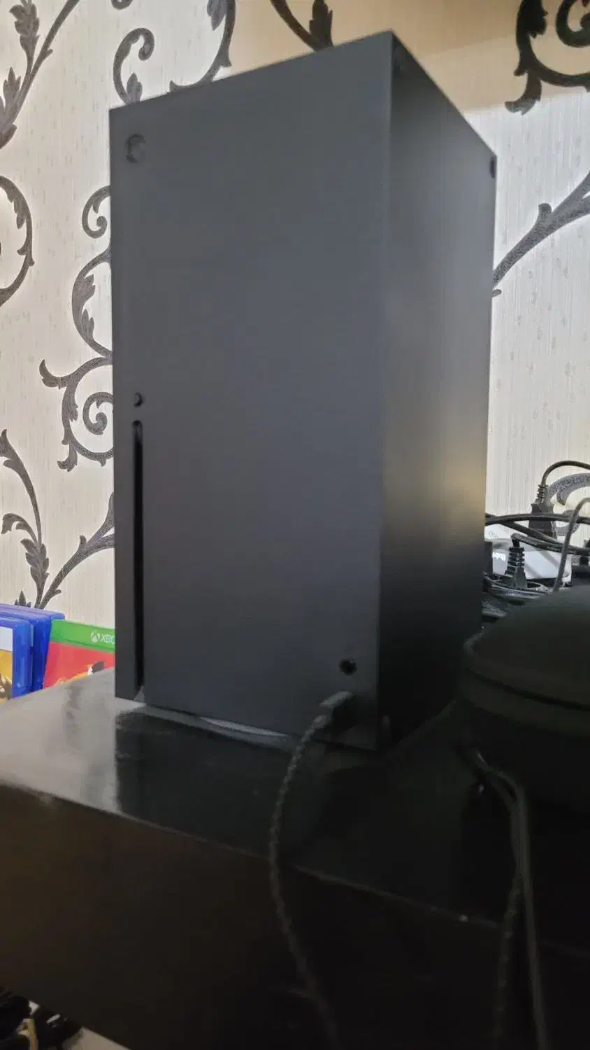 ایکس باکس سری ایکس +۳ دسته+ هدست+شارژر+بازی|کنسول، بازی ویدئویی و آنلاین|تهران, تهرانپارس جنوبی|دیوار